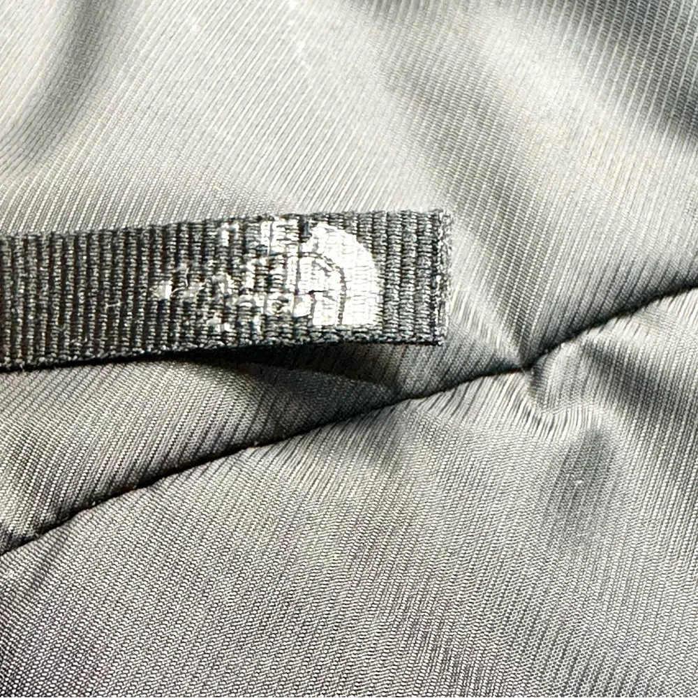 The North Face Boys' Black Jacket - Picture 5 of 10